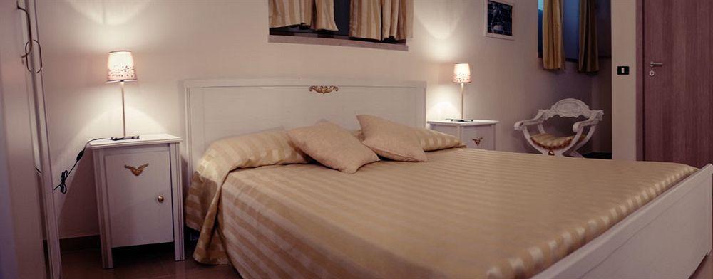 74 Crescenzio House Hotel Róma Kültér fotó